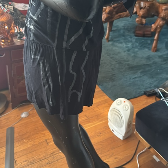 Black cotton t shirt dress with French graffiti - Picture 5 of 7